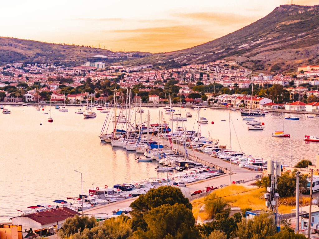 pexels-ali-akdemir-2055469759-32098655
